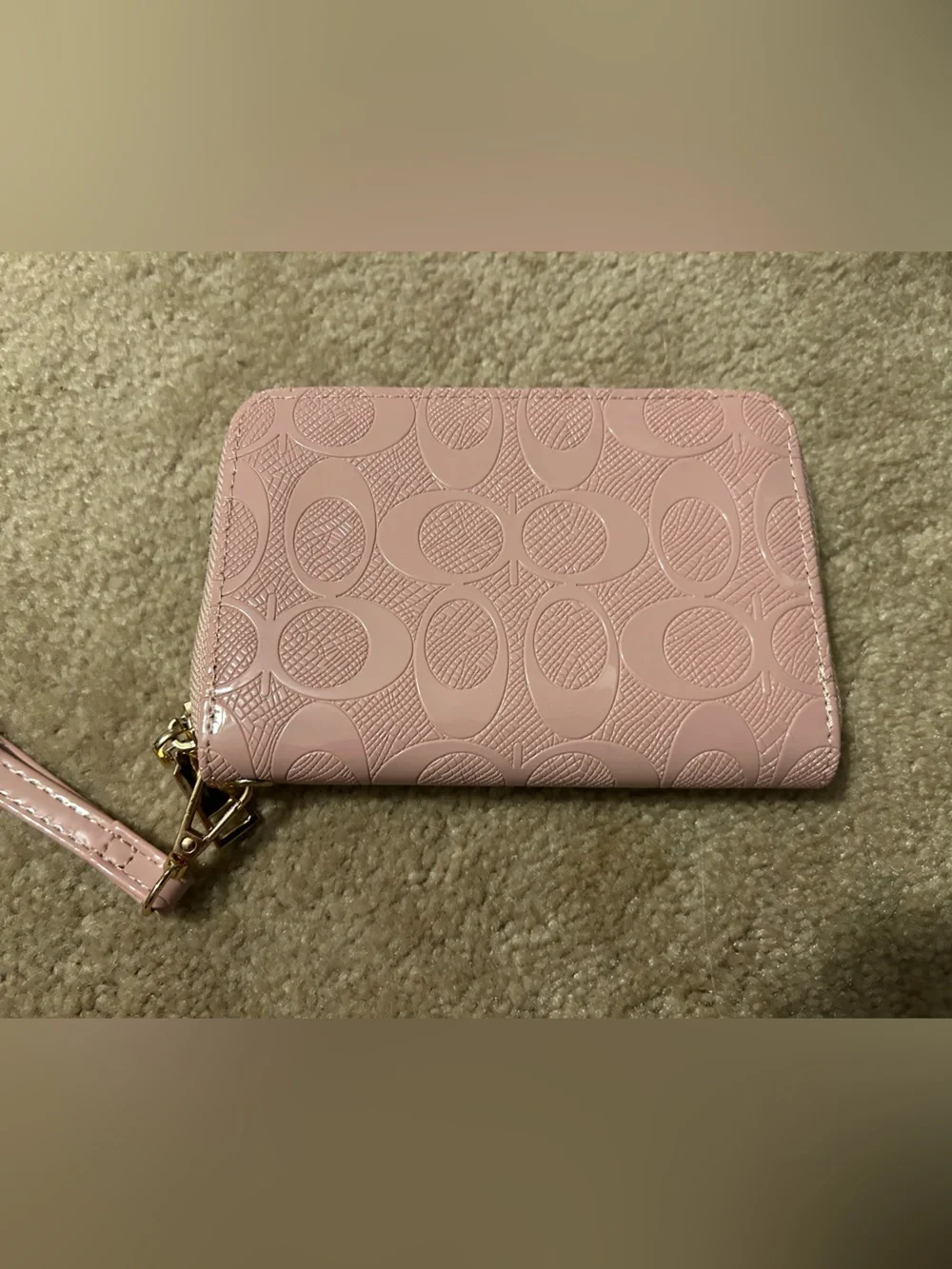 Patent Signature Wristlet in Light Pink